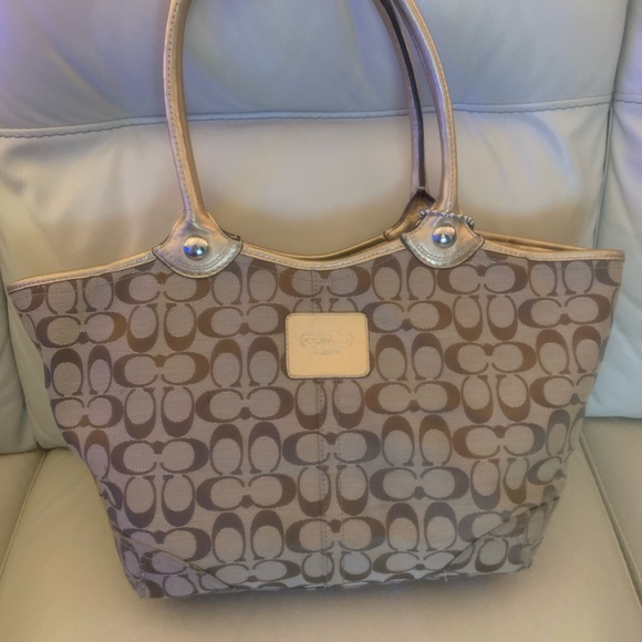 Coach Purse - Picture 2 of 8